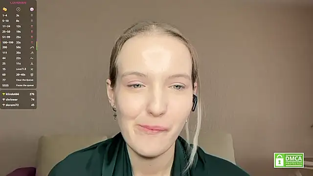 HongTomczak's cam snapshot