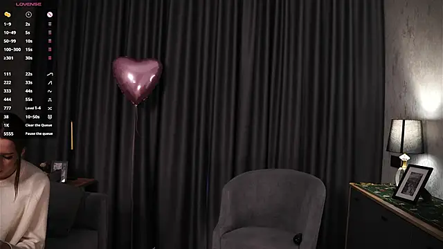 InaWitschi live sex cam