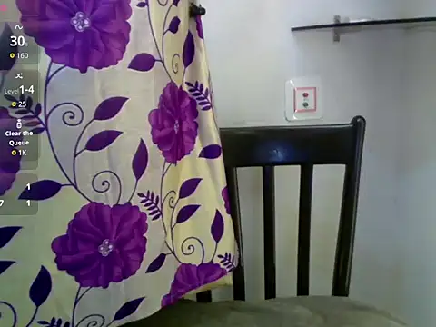 Teekhi_mirchii's cam snapshot