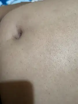 RAYI_Queen_2's cam snapshot