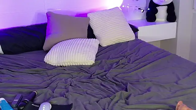 Kiralimme_'s cam snapshot