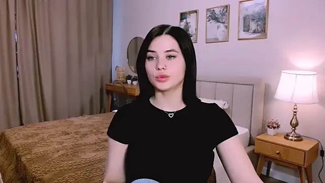 lil_angel_'s cam snapshot