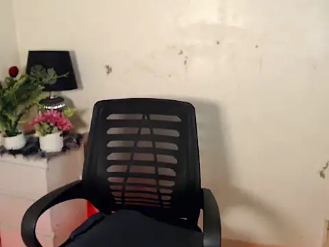 yourfavdollyxxx live sex cam