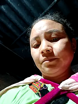 kemtuoi-sex's cam snapshot