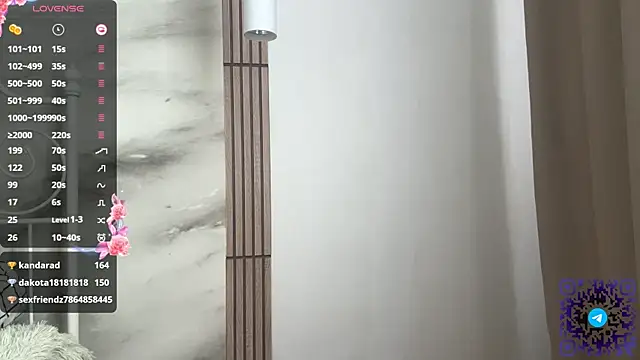 KitCerveny live sex cam