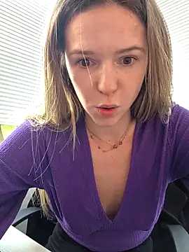 lucie_mehott live sex cam