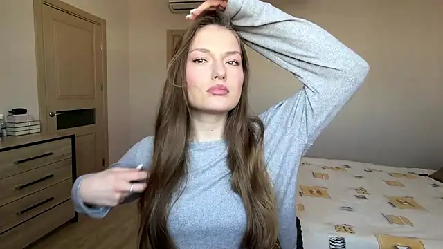 Milayouknow's cam snapshot