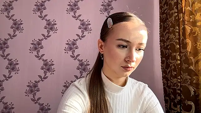 LacieHelaire's cam snapshot