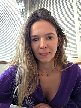 lucie_mehott's cam snapshot