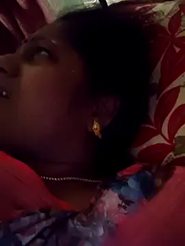 yamini1431 live sex cam