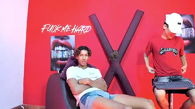 GREEN_BOYS live sex cam