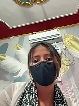 Curvy_Taara's cam snapshot