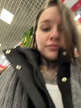 KishaMur's cam snapshot