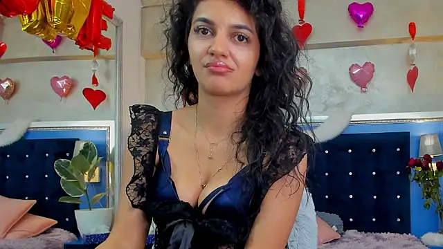 YasmineDelight's cam snapshot