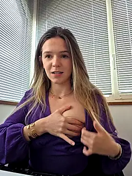 lucie_mehott live sex cam