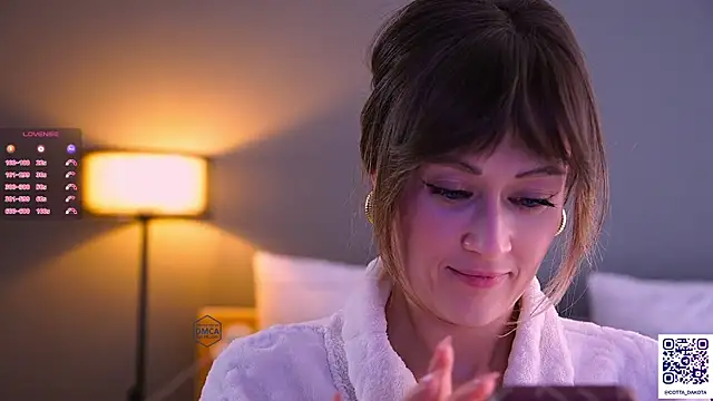 CottaDakota live sex cam