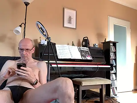 Bula94193 live sex cam