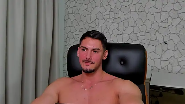 ClintMasters live sex cam