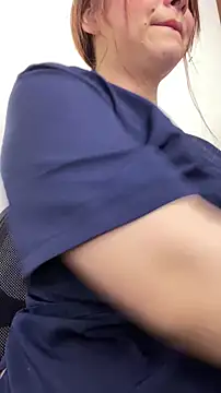 Sara25_07's cam snapshot