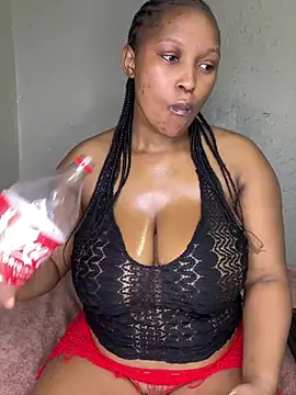 Bellabootie's cam snapshot