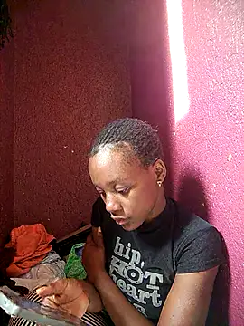 Petite_li's cam snapshot