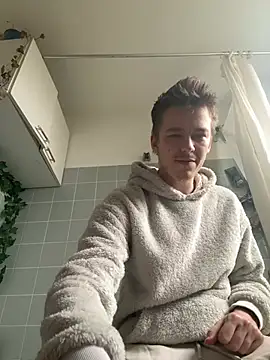 Toyjungee live sex cam