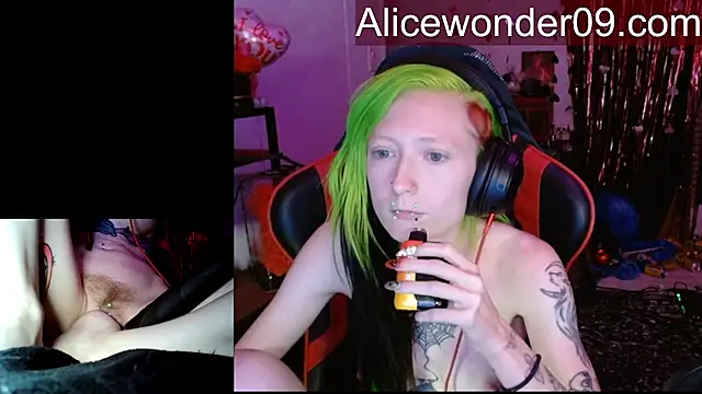 alicewonder09 live sex cam