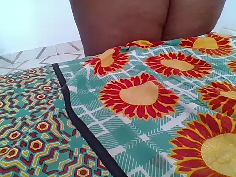 sweetymummy's cam snapshot