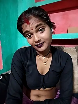 Maya_bhoji live sex cam