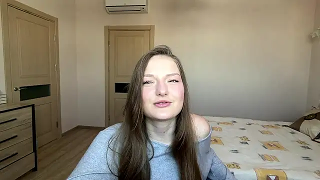 Milayouknow's cam snapshot