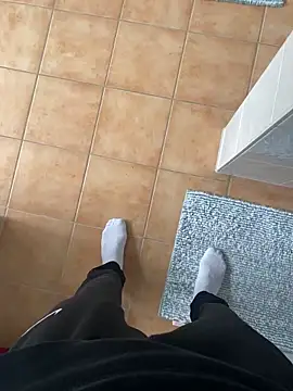 Ponglenis93 live sex cam