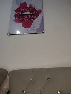 hanaa_18 live sex cam