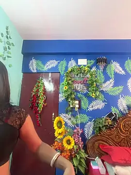 V-Hot-Sweti live sex cam