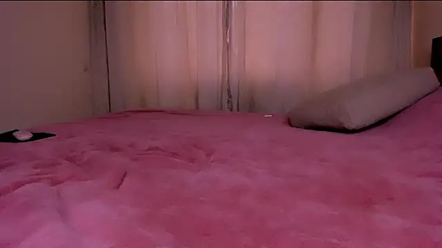 IdaCharm's cam snapshot