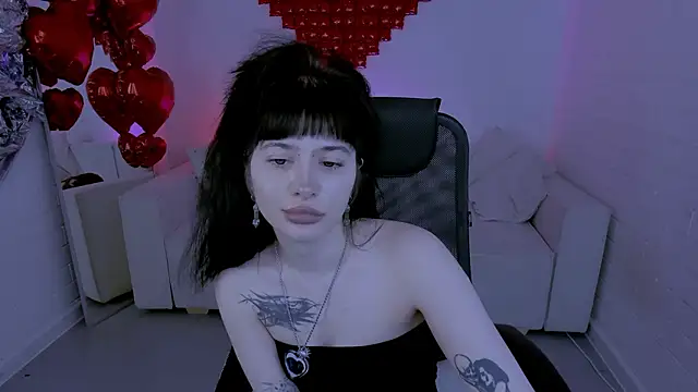 HollyDennis's cam snapshot