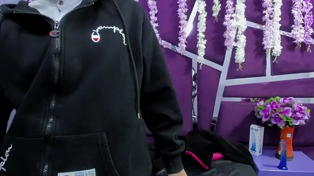 Bruno_Cruzz's cam snapshot