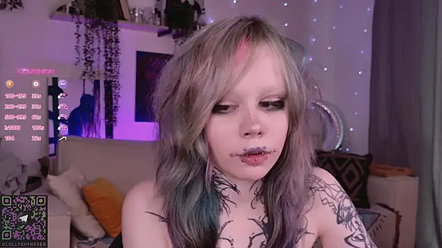 Lollyshy's cam snapshot