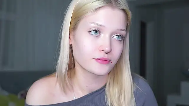 TaraBomstad's cam snapshot