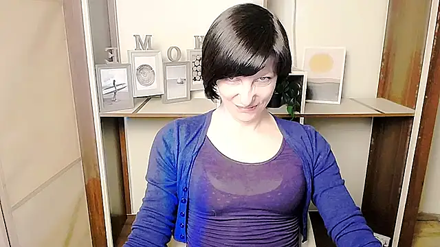 _AngeliaFlow_ live sex cam