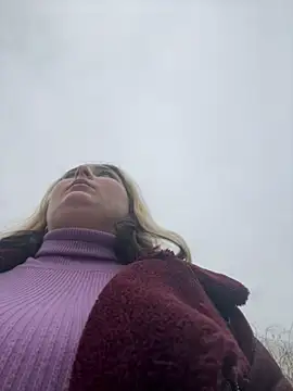 KateBurlesk's cam snapshot