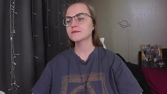 MissBrightShine's cam snapshot