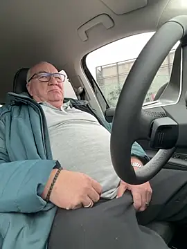 biggandybig's cam snapshot