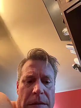 DILFiGuess1's cam snapshot