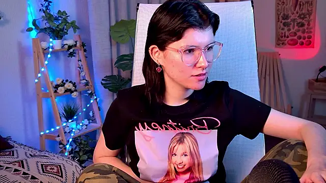 RickiOwens's cam snapshot