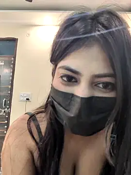 Confident_chic live sex cam