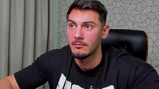 ClintMasters live sex cam