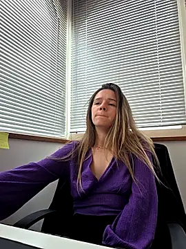 lucie_mehott's cam snapshot