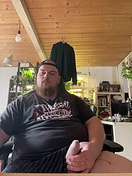 YoursxTruly live sex cam