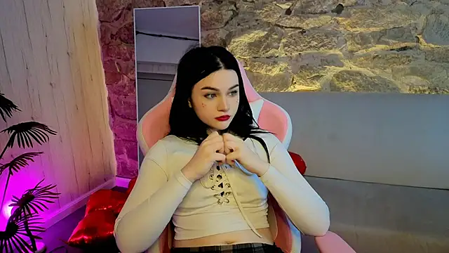 JadeCharm's cam snapshot