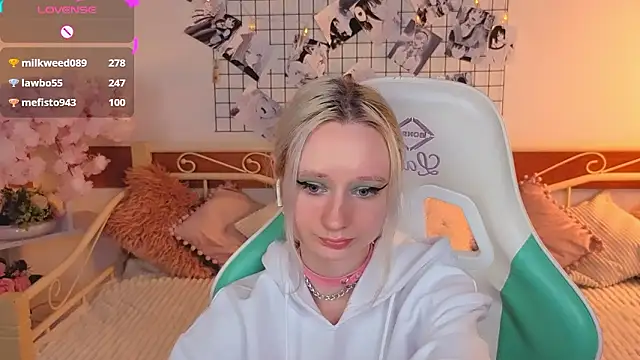 Katia_Kim's cam snapshot